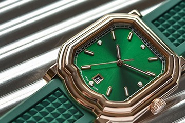 苏州萧邦手表黄金表带维修